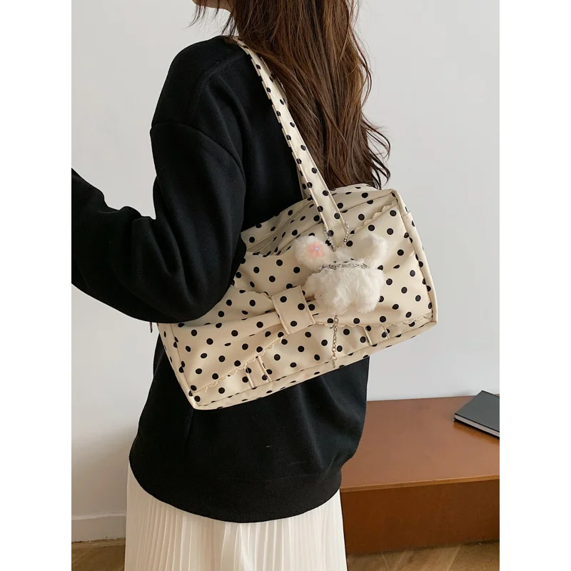

Polka Dot Canvas Bag for Women, Large Capacity2025New autumn and winter casual pleated single-shoulder underarm commuter pillow