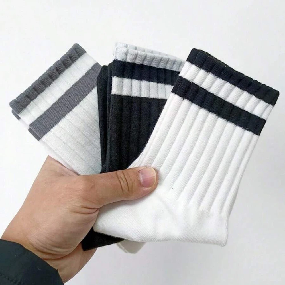 5 Pairs Black White Solid Color Mid Tube Socks Vertical Striped Suitable Both Men Women Sweat Absorbing Breathable Casual Socks