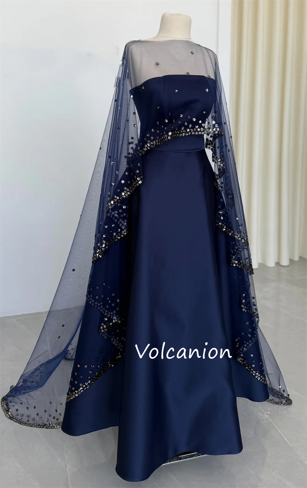 Gaun Panjang Tanpa Tali A-line Berpayet Wiru Charmeuse Berkilau Kustom Acara Dipesan Lebih Dahulu Kualitas Tinggi Indah