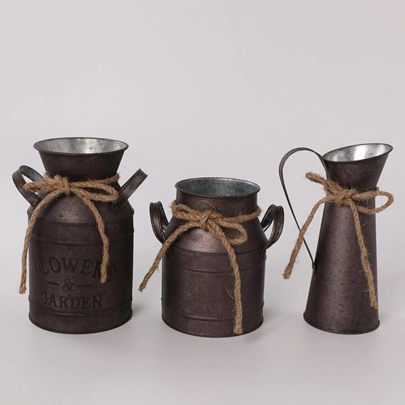 

652F French Country Elegances Iron Flower Holder, Small Primitives Farmhouses Milk Can for Floral Arrangements Country Holder