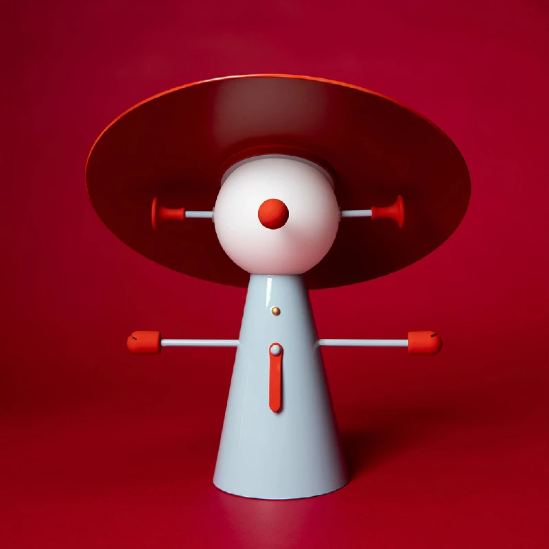 

Wedding gift niche high-end dopamine ornament for girls and young people lamp boy