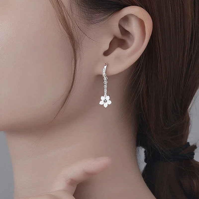 ANENJERY orecchini a cerchio con nappe a catena con fiore in zircone Color argento per le donne gioielli quotidiani fatti a mano delicati