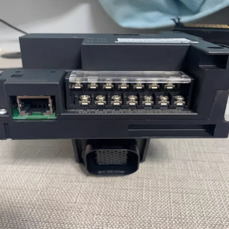 

GS2017-WTBD CS2017-WTBD-N GT15-75ABUSL GT14H-C60-42P GT16H-CNB-42S GT2505HS-VTBD Новый оригинальный сенсорный экран