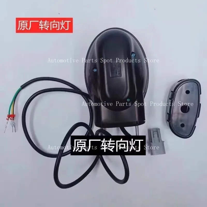 

Указатель поворота светодиодный овальный желто-белый для кабины трактора-комбайна Lovol Dongfanghong, 8049041204