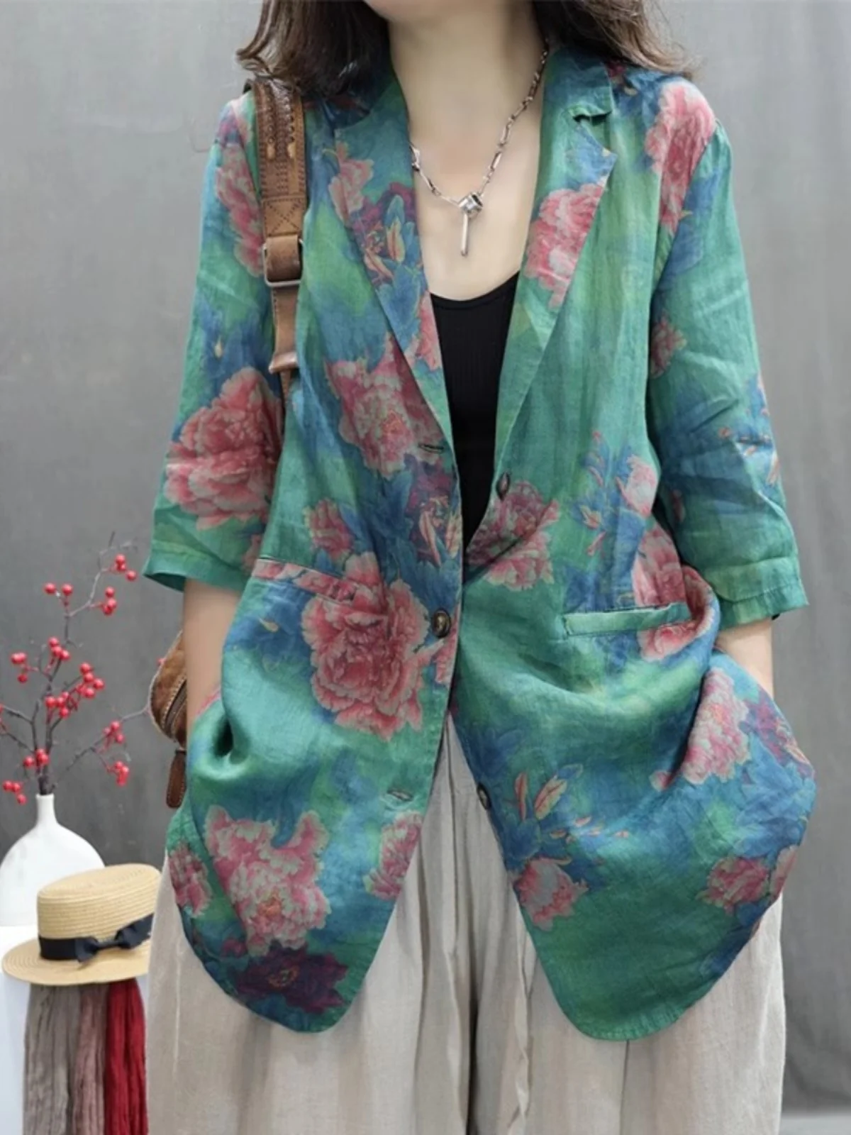 レトロプリントコットンリネンスーツジャケットレディースサマールーズカジュアルTシャツクォータースリーブリネンスモールウェスタンスタイルオープンカーディガン...
