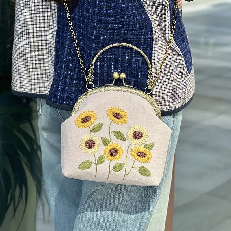 Fabric Art 3D Embroidery Handbag Handmade Embroidery DIY Material Pack Messenger Bag Embroidered Thread Needle Embroidery Hoop