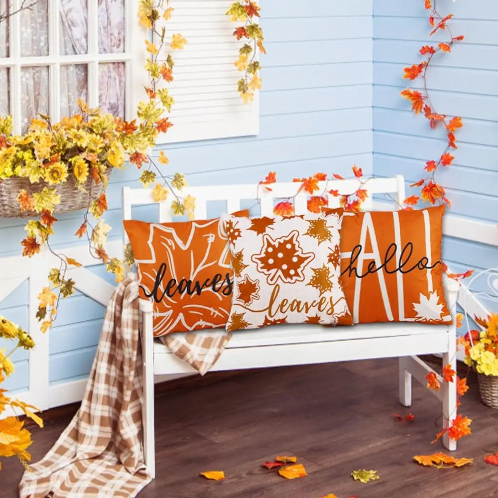 

4pcs Thanksgiving Maple Leaves Buffalo Throw Pillow Cases Decoration Autumn Harvest Cushion Pillow Covers for