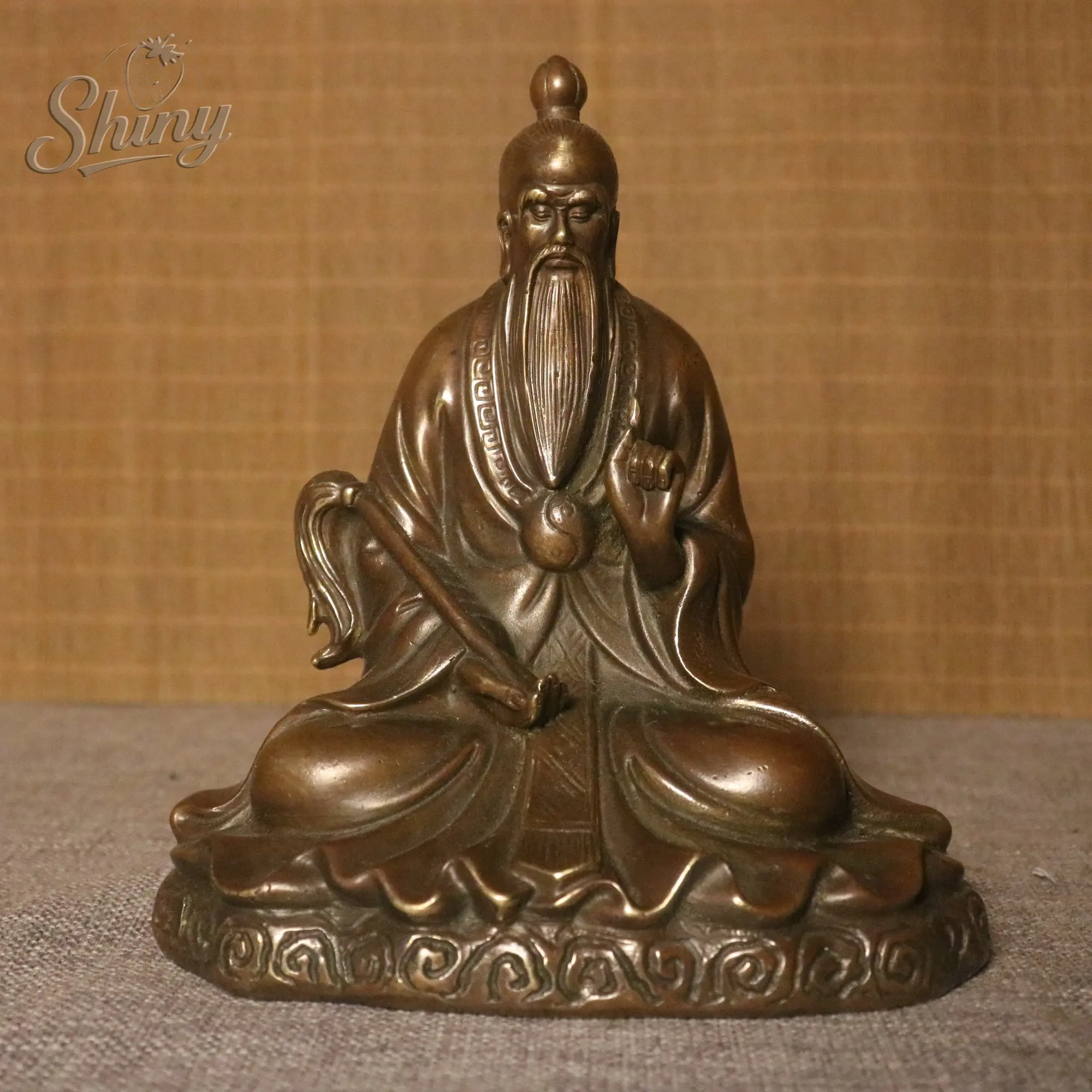 

Taishang Laojun Brass Decor - Elegant Living Room Entrance Ornament, Fine Home Craftsmanship Decorative Piece
