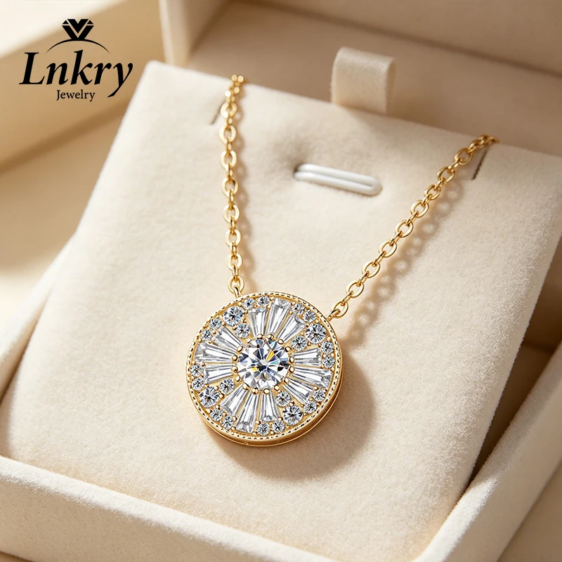 

Ожерелье Lnkry с круглым муассанитом 5 мм для женщин, ослепительное трапециевидное ожерелье с подвеской из циркония, элегантное ювелирное украшение, подарок