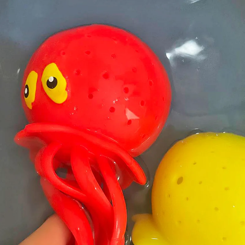 4-kleuren Spons Absorbeert Octopus Babybadspeelgoed Verlicht De Druk Door In De Zomer Te Knijpen Zwembadspeelgoed Voor Kinderen Waterspeelgoed