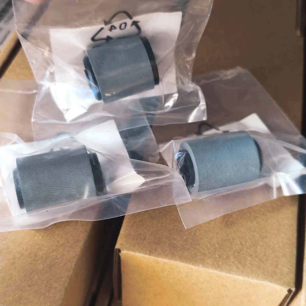 6LA06886000 6LA06828000 Kit rullo di prelievo per TOSHIBA 550 555 556 650 655 656 755 756 810 855 856 520 523 557 600 603