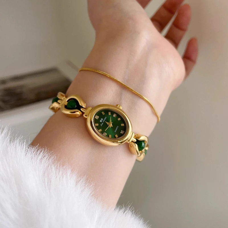 Classic trend women's watch retro elegant simple waterproof quartz watch 2025 new birthday gift