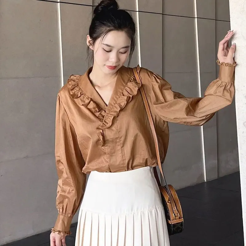 2024 Women Spring And Autumn Versatile New Lotus Leaf Peach Heart Lapel Light Long Sleeve Shirt