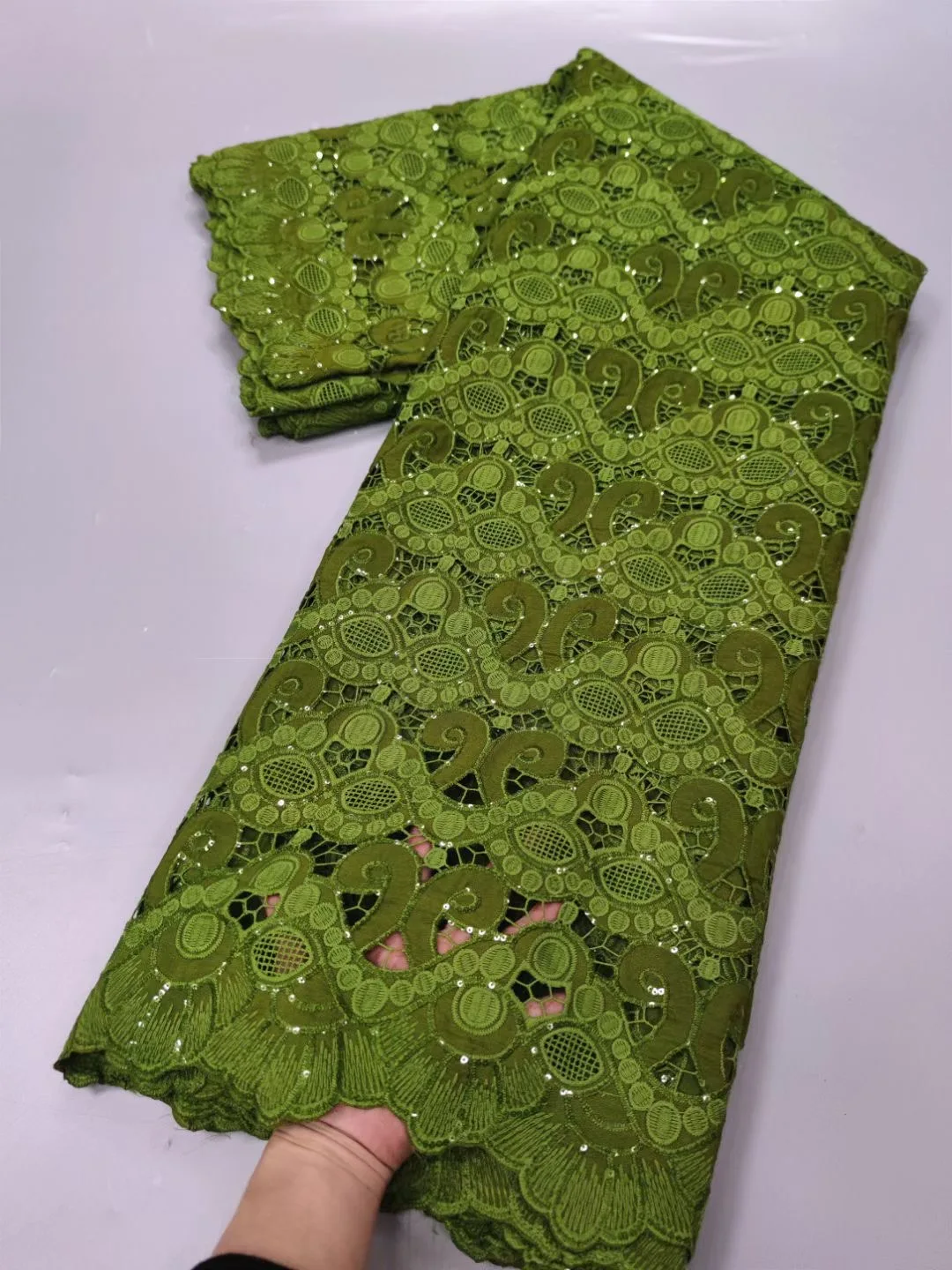 Beautiful Green Soft Laser Cutting French Lace Solid Color Embroidery African Tulle Fabric With Lots Of Sequins 5 Yards Material