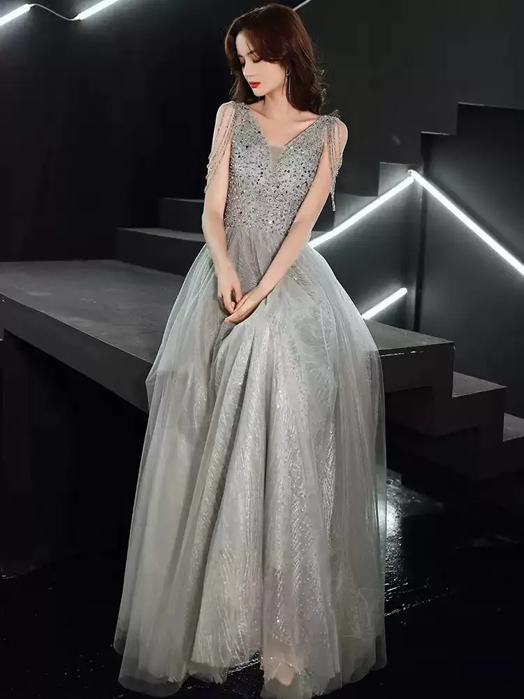 Vestidos de noche grises plateados, vestidos largos de fiesta con lentejuelas y cuentas brillantes, vestido de fiesta sin mangas con cuello en V y cordones en la espalda
