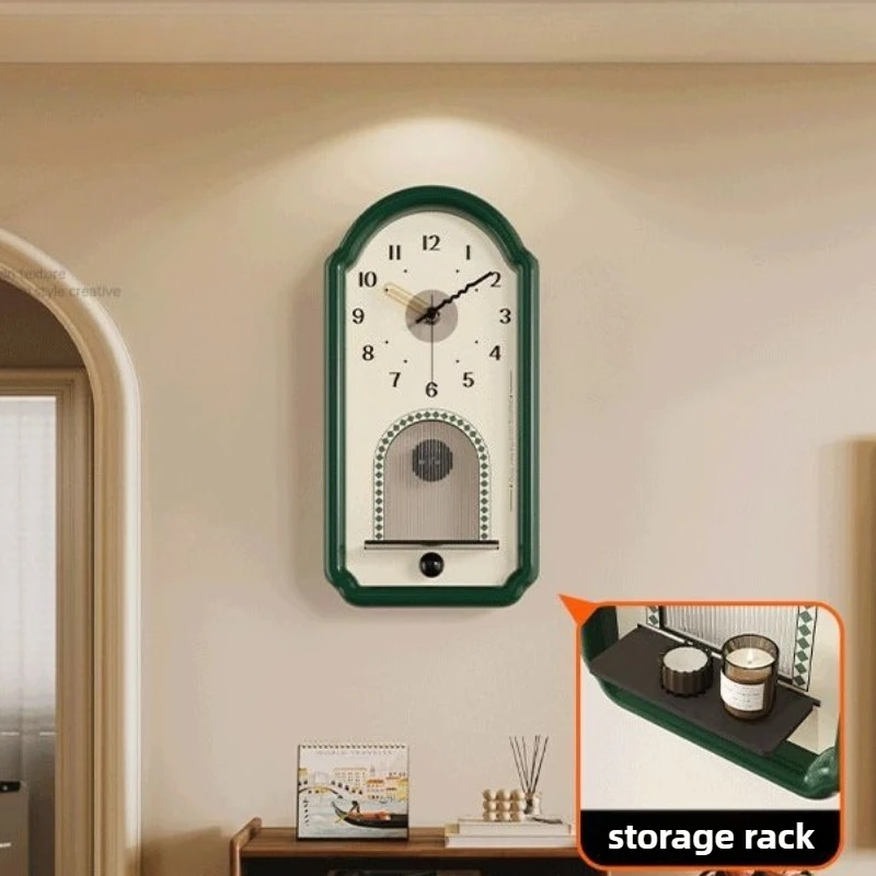 Retro Clock Wall Li…
