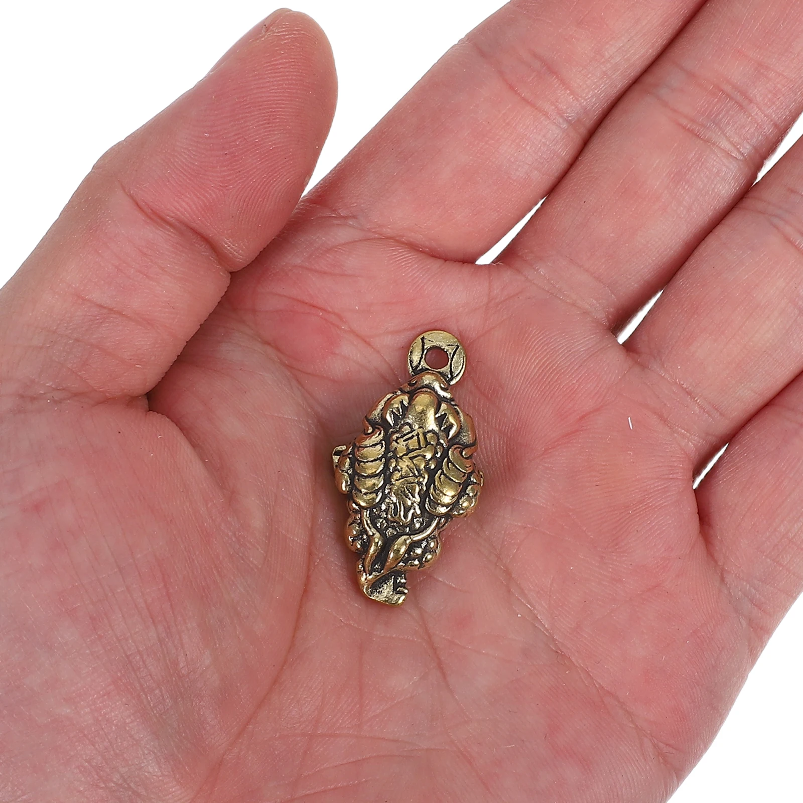 

2pcs Brass Keychain Hanging Pendant Vintage Frog nament Decor Charm Gift Accessories For Family Friends
