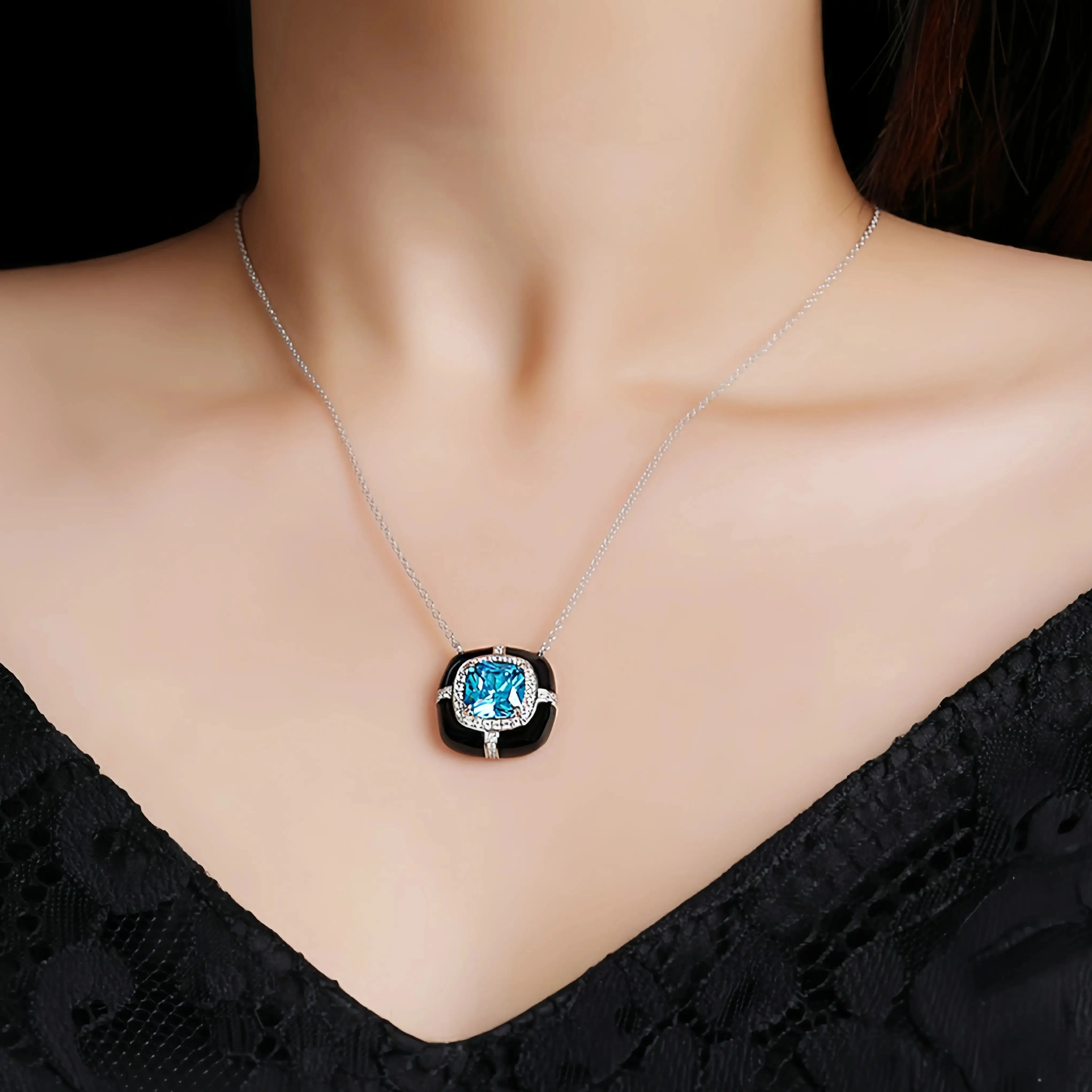 WINKINWINSIN ماركة MST 925 فضة السماء الزرقاء المرأة عالية الكربون الماس شهادة قطرة الماء المعلقات القلائد