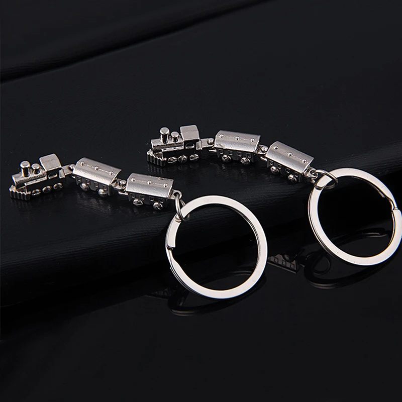 Fashion Mini Train Model Alloy Keychains Metal Movable Keyring Creative Key Fob Car Pendant Bag Charm For Men And Women