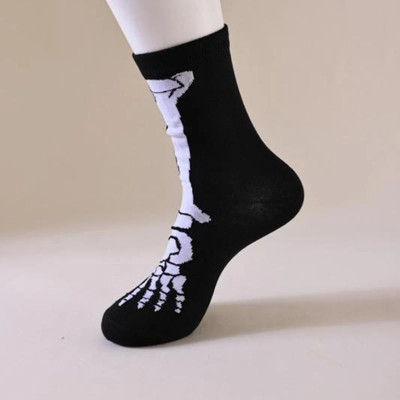 

1/5 Pairs Halloween Printed Mid Tube Socks, Pumpkin & Bone Pattern, Unisex Casual Socks for All Seasons