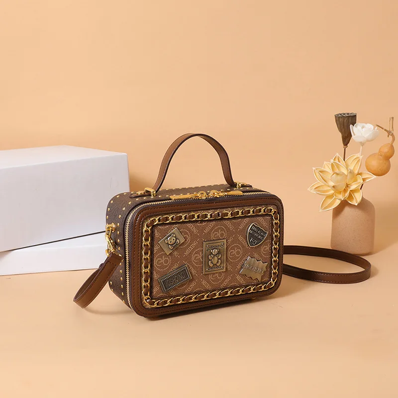 2024 สินค้าใหม่Retroสไตล์ฝรั่งเศสสแควร์กระเป๋าCrossbodyขนาดเล็กสัญลักษณ์Patchwork PUกระเป๋าสะพายVINTAGE Ladyกระเป๋าถือ