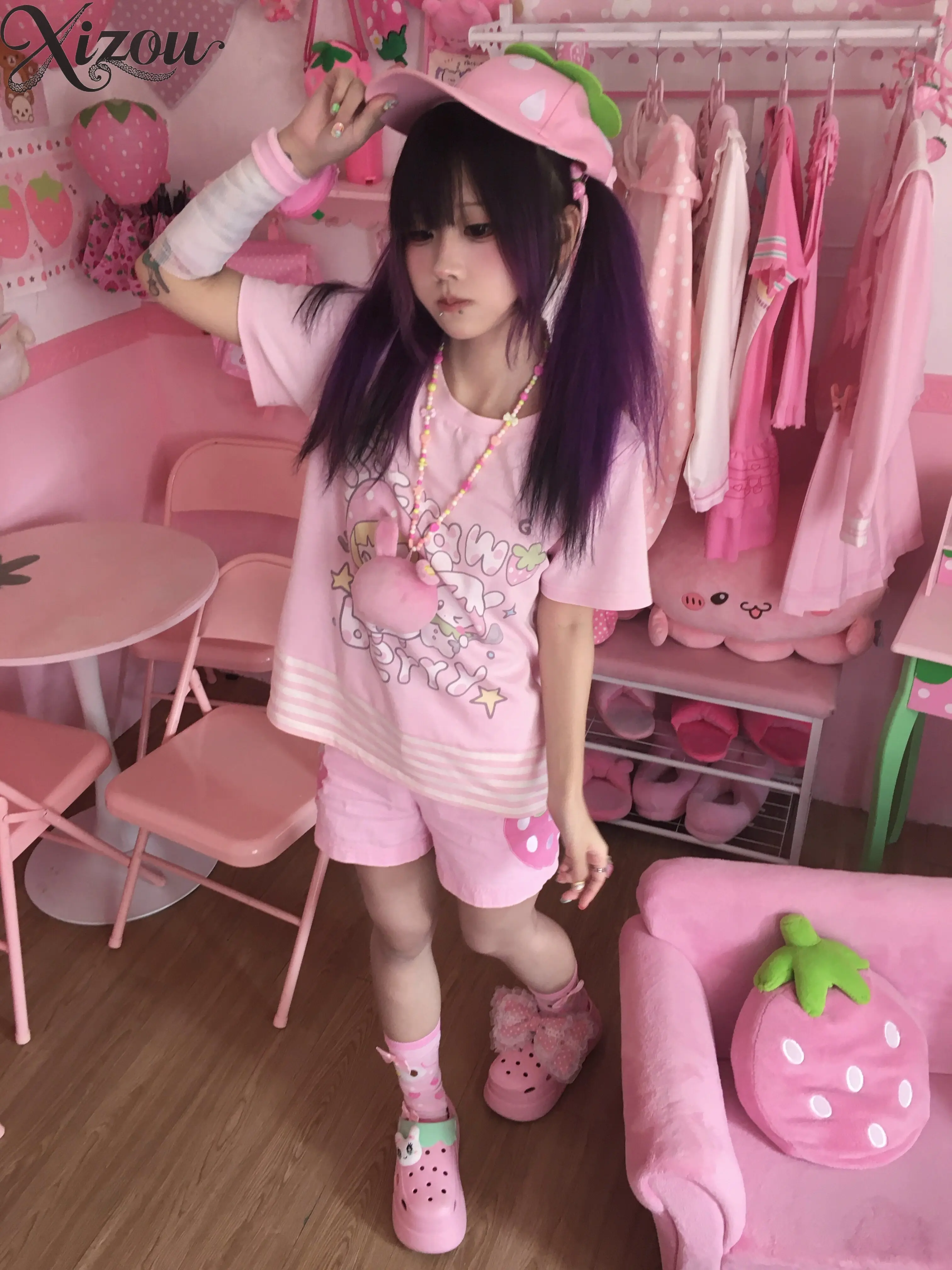 Women Kawaii Big Strawberry Patch Denim Shorts High Waist Straight Leg Student Casual Summer Bottoms Two Colors Short 2026