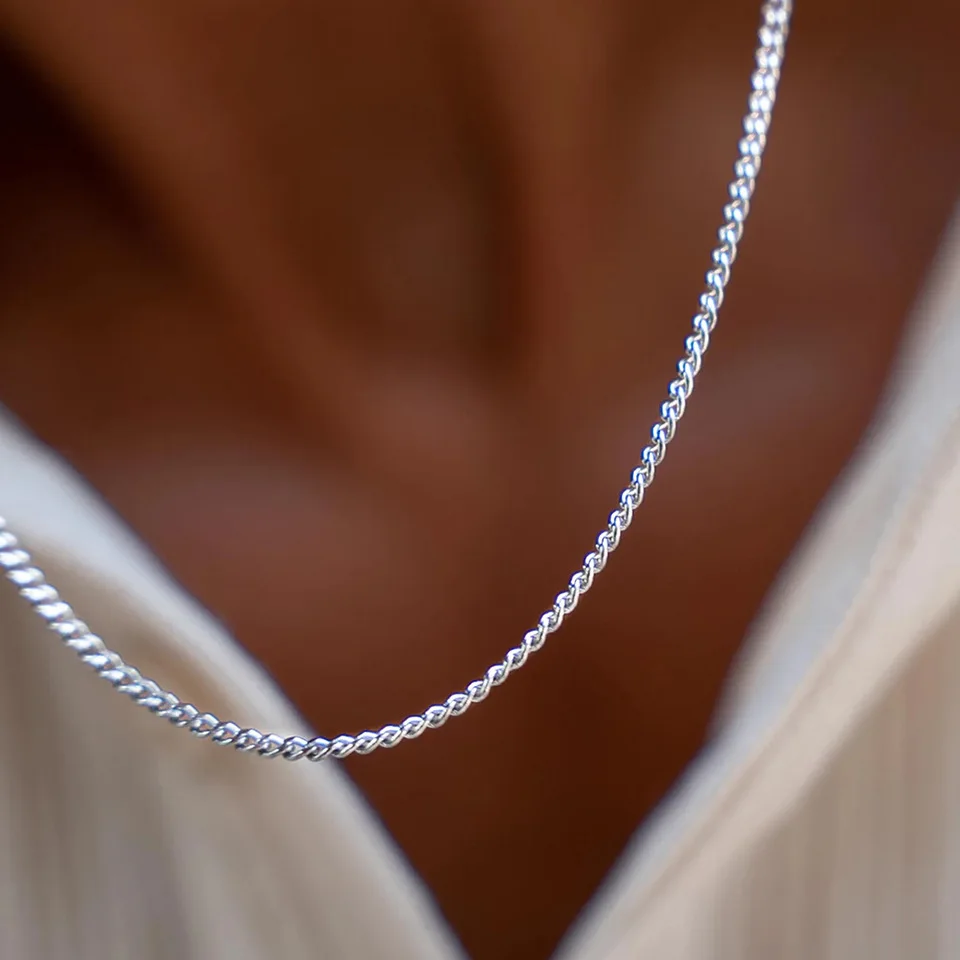 Edelstahl Kubanische Kettenkette in Goldfarbe, Titanstahl Herrenkette, Einfacher Schmuck, Modisches Accessoire, Geschenk – Detail 2