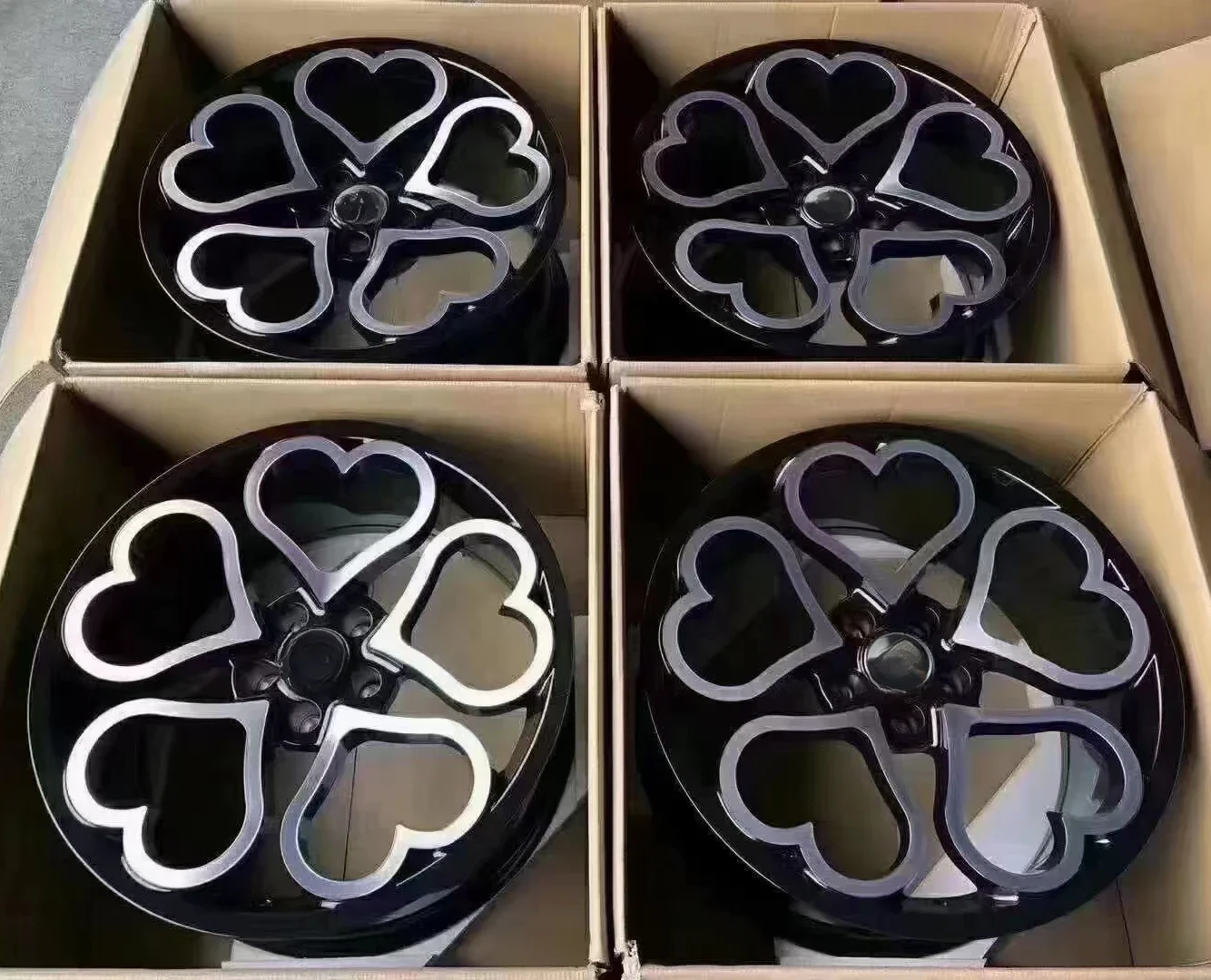 Pengzhen customized 2 piece forged black white rims-with-hearts shaped alloy wheels for dodge chargers car