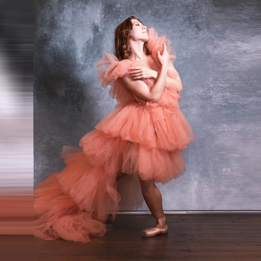 

Pretty Coral High Low Ruffles Hem Long Tulle Maxi Dresses Fashion Tutu Tulle Women Dress Puffy Homecoming Dressing Gowns