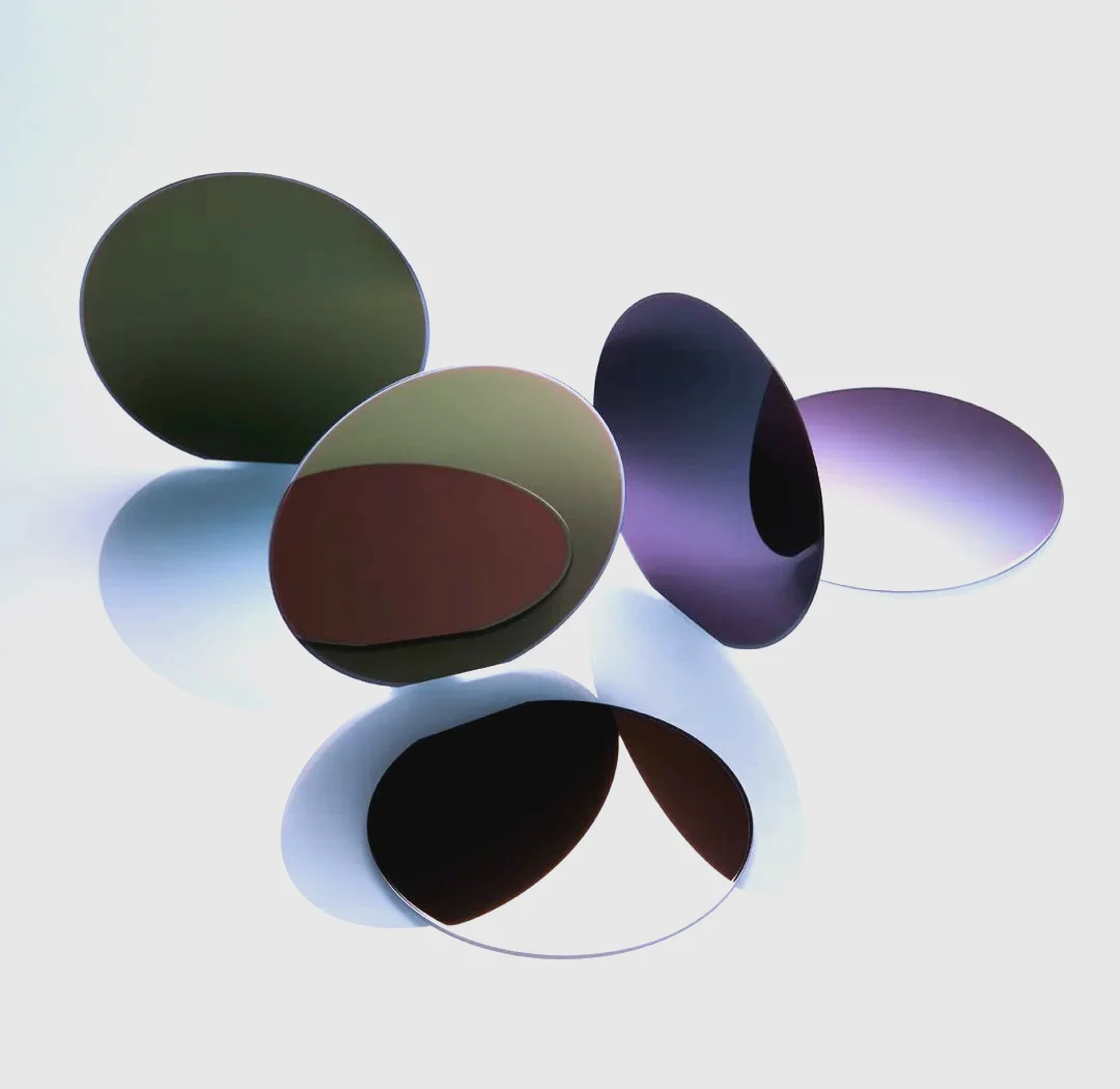 900Nm Short-Wave Pass Coated Filter Cuts At 900Nm and Then Passes