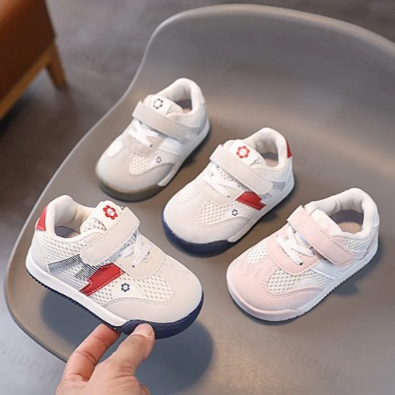 

Baby Fashion Soft Soled Casual Shoes 2025 Spring New Children's Mesh Breathable Comfortable Flats Color Design Walking Sneakers