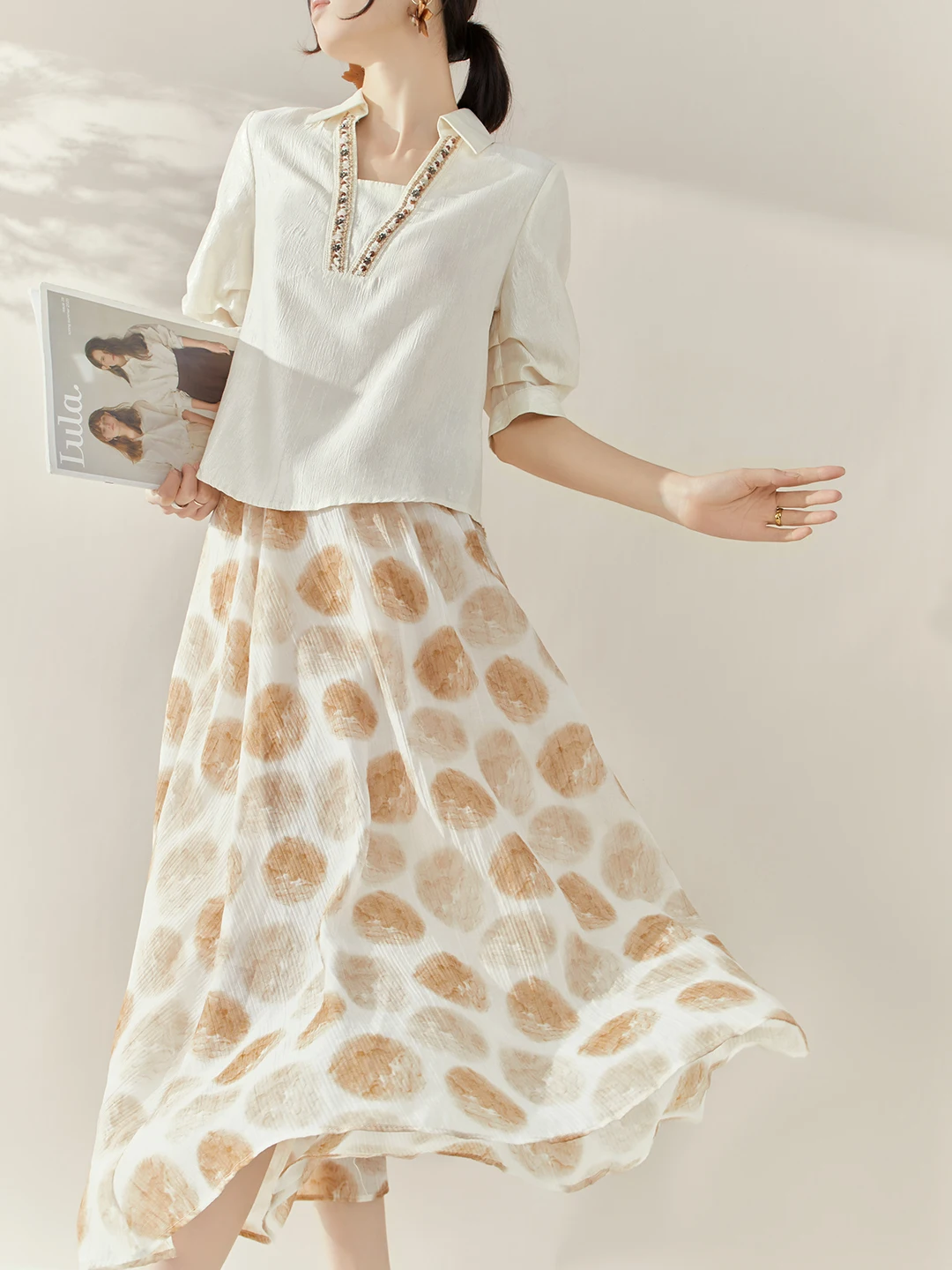 

Женский комплект из двух предметов Ele: Новинка 2025 года, легкий дышащий топ и юбка для стройности, летняя мода