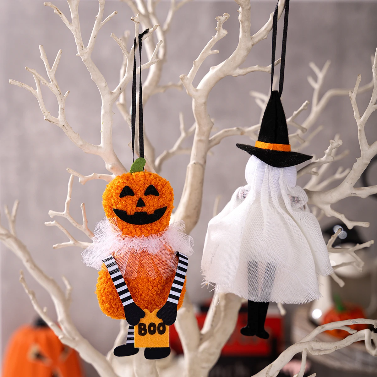 Halloween-Hängedekoration – gruselige schwarze Katze, Kürbis, Geister-Schädel-Ornament für die Heimparty – Detail 4