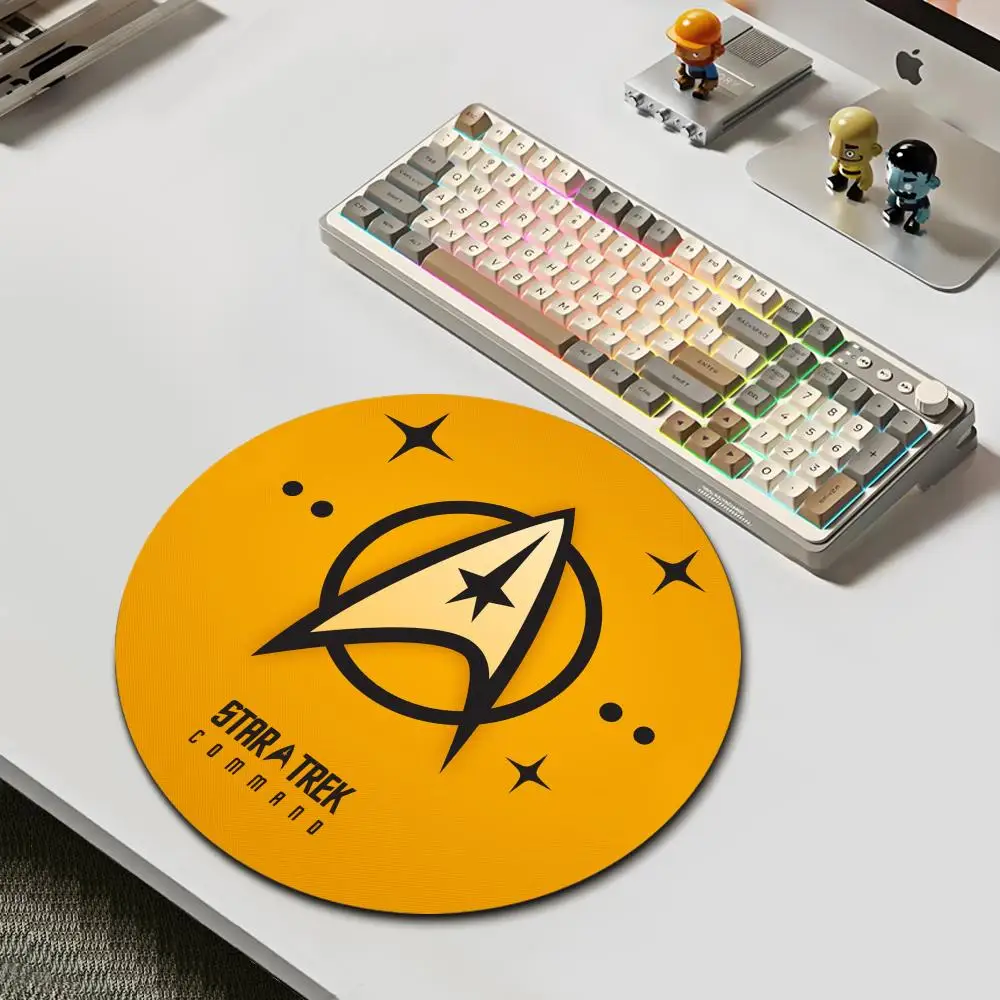 ستار تريك لوحة ماوس مستديرة ألعاب أجهزة الكمبيوتر المحمولة حصيرة لوحة المفاتيح Deskmat ملحقات الكمبيوتر مكتب حامي لوحة الماوس ألعاب الحصير أنيمي Mause منصات