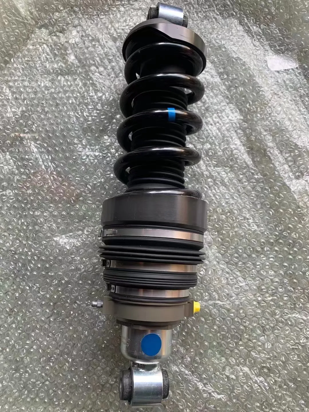 Front Shock Absorber Left for Lamborghini Accessories