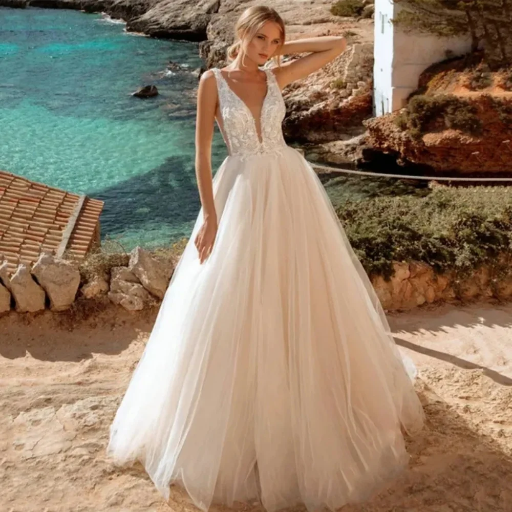 

Sexy Backless Boho Wedding Dress Lace Sleeveless A-Line Tulle Sweep Train Brial Gown Beach Vestidos De Novia Prom Party Dress