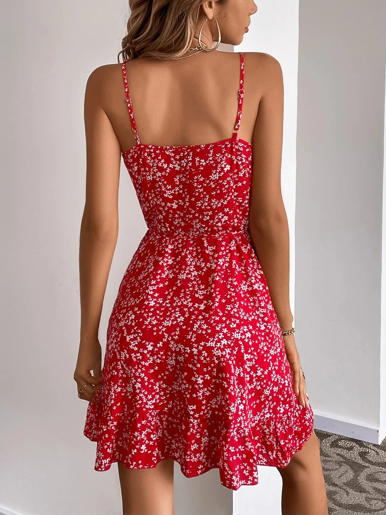 2026 Damen Sommer Blumenkleid Strand Urlaub Wickelkleid Neckholder V-Ausschnitt Ärmellos Rüschensaum Mini Boho Party Urlaub Größen S-XXL – Detail 5
