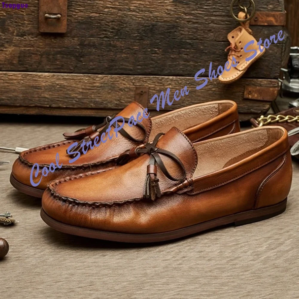 Men Office WeddingTassel Loafers Genuine Leather Slip On Casual Dress Shoes British Gentleman Retro Brown Polished Men Shoes