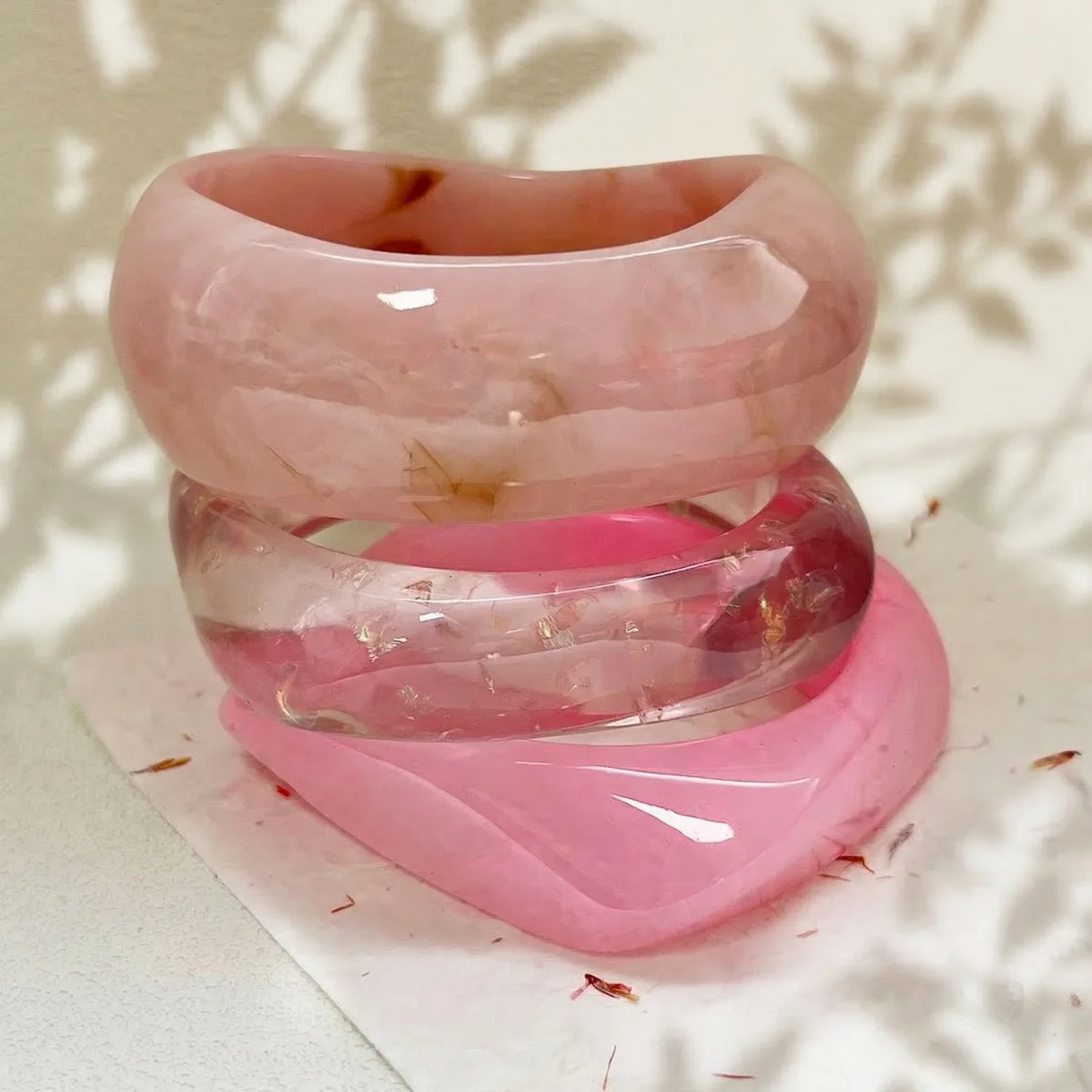 European and American Dyed Pink Bracelet Resin Women's Curved Bracelet Ring Irregular Geometric Bracelet Accessories