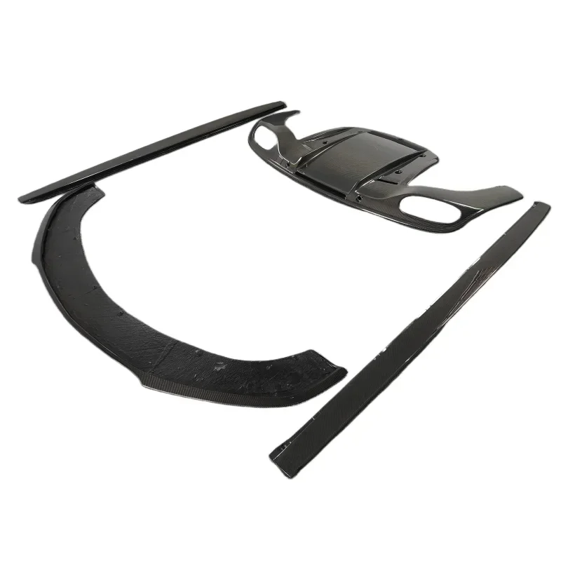 

Carbon fiber body kit including front lip side skirts and rear diffuser suitable for Bentley GTC Continental V8 models 2012-2014