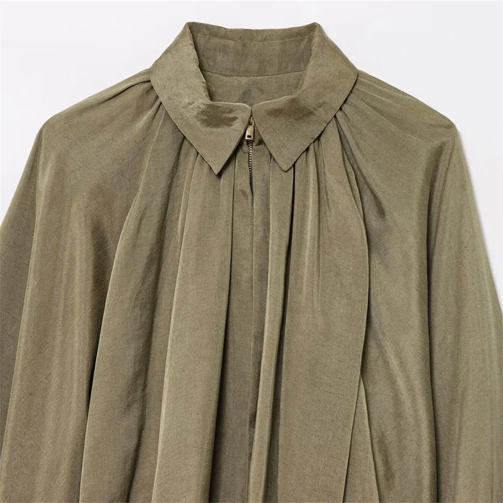 Chaqueta de piloto hinchada para mujer con decoración de cremallera de solapa para primavera y verano ropa casual para mujer