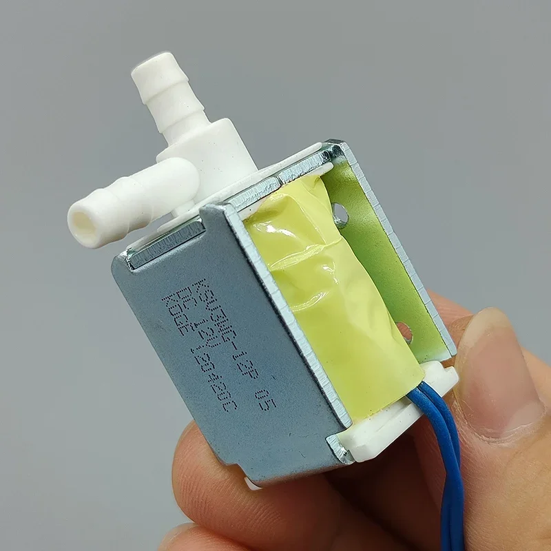 Mini électrovanne électrique à 2 voies DC 12V, normalement fermée, petit interrupteur de contrôle de débit d\'eau sous vide d\'air, bricolage