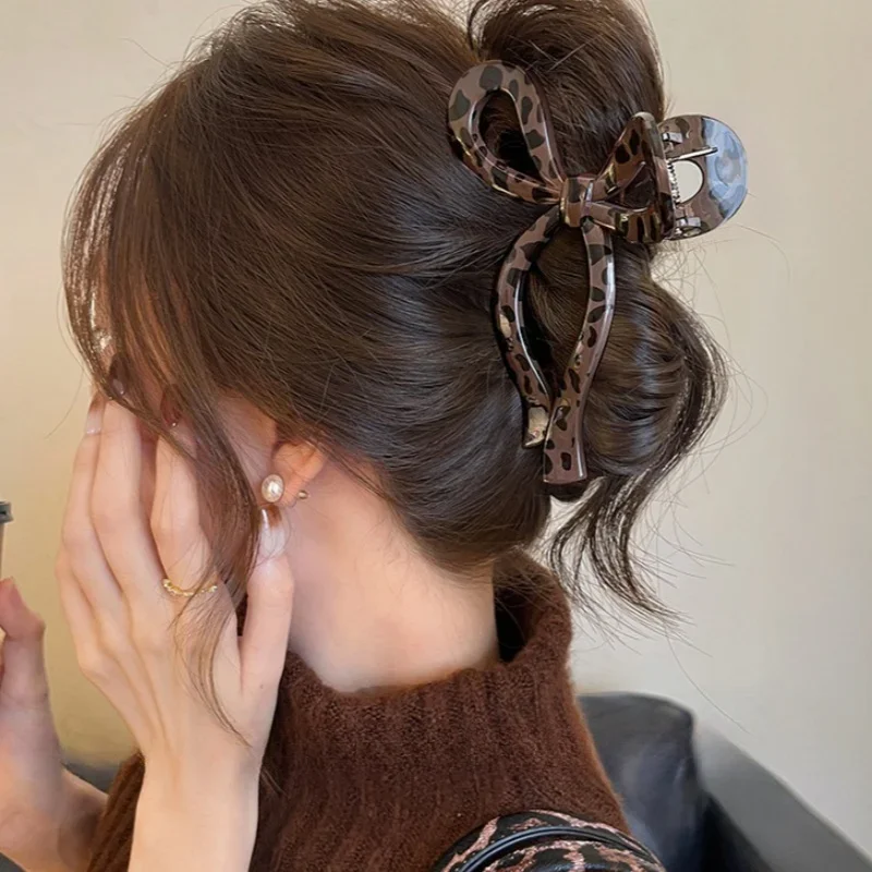 

Ponytail Leopard Bow Large Hair Claw Crab Hair Accessories for Women Back Head Shark Clip Hairpins Girls Barrettes Headbands