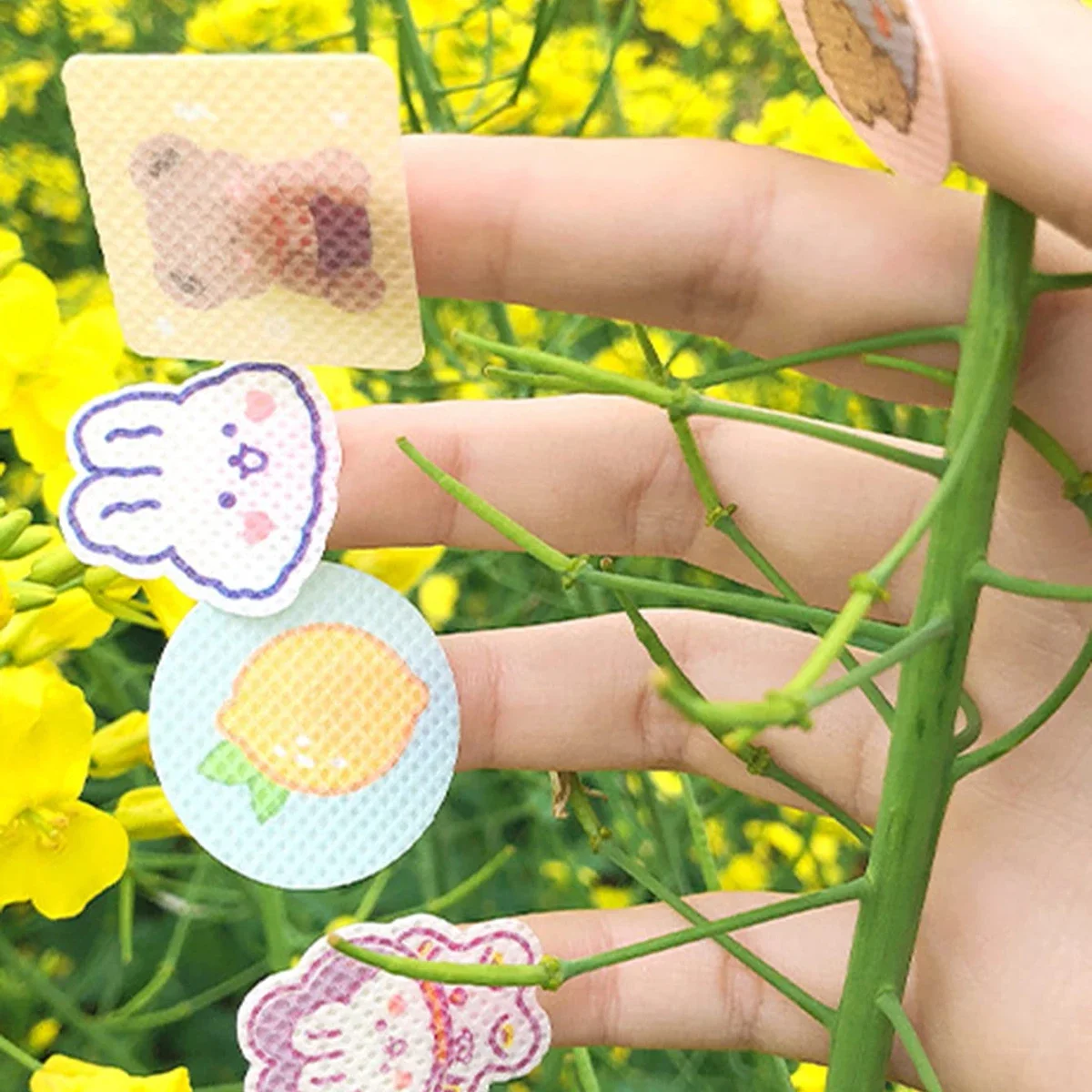 18 Pack 3pcs-set of Girl Heart Mosquito Repellent Patches Portable Mosquito Repellent Patches - Random image 3