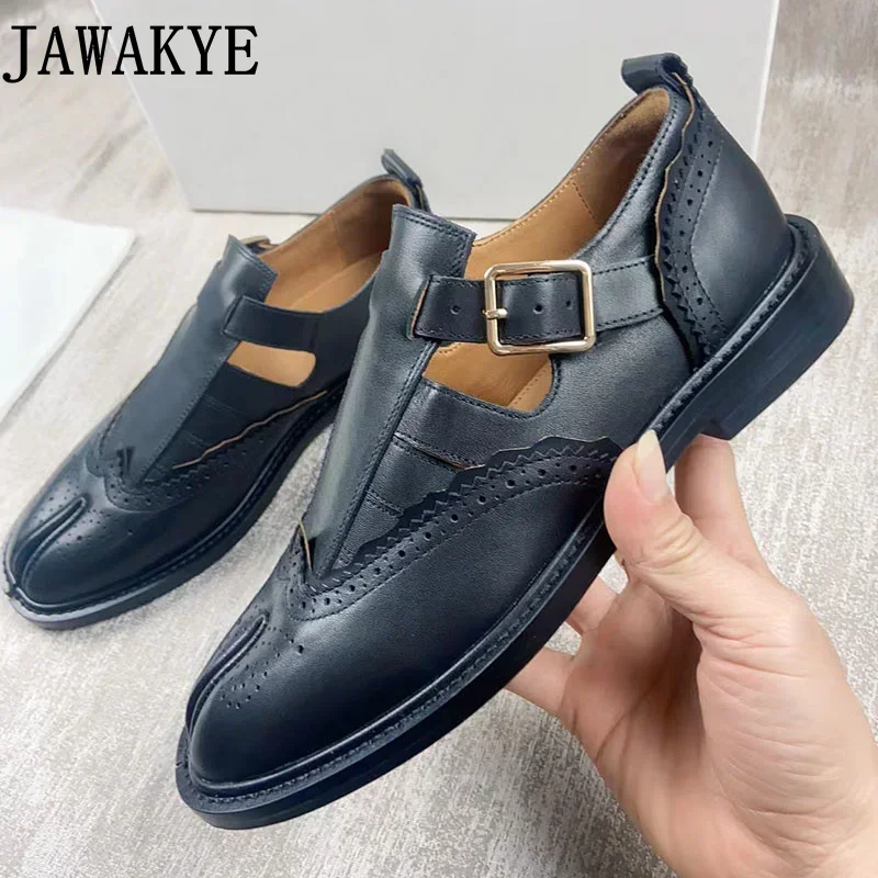 Shiny Black Carved Leather Oxfords Shoes Women's Belt Buckle Flat Heel Tabi Loafers Office Ladies' Split Toe Shoes for Work