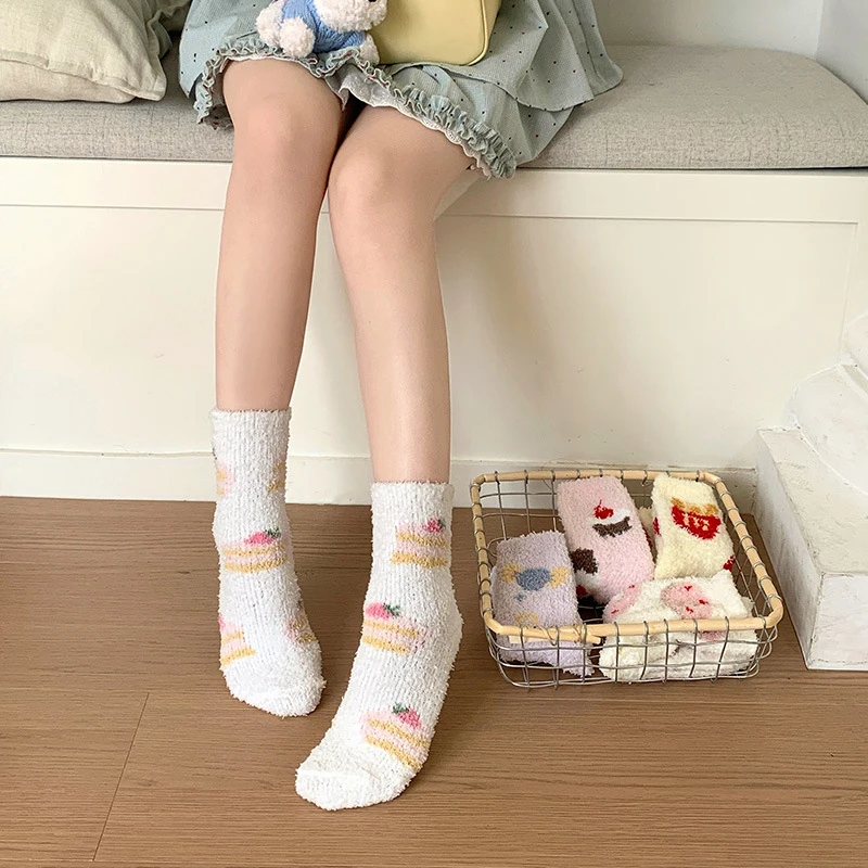 

1Pair Lovely Socks For Women Kawaii Thicken Cashmere Middle Tube Socks Sweet Girls Soft Warm Outwear Floor Wear Socks