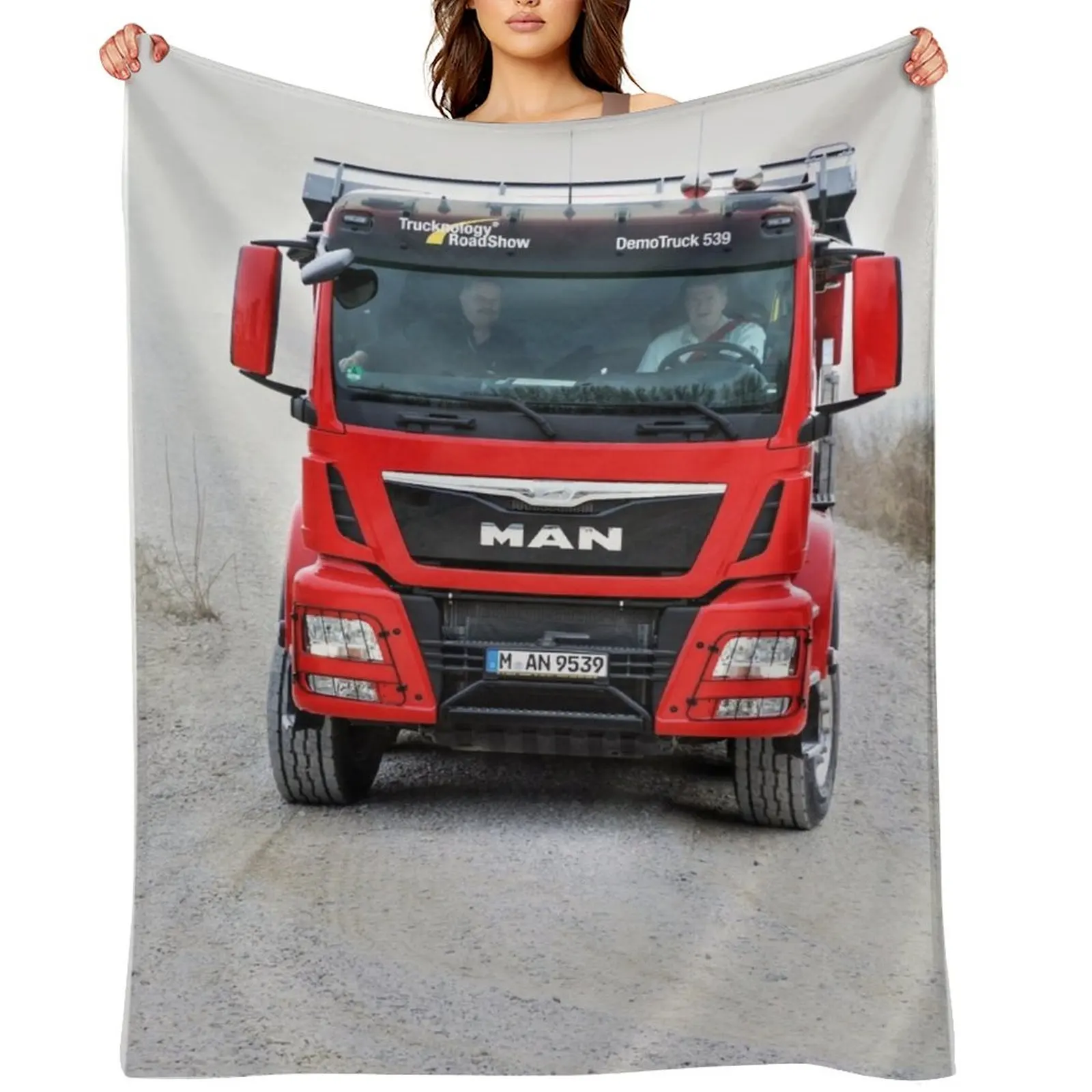 

MAN TGS 35.480 8 × 4 Tipper - Trucknology Days Throw Blanket Quilt Polar Thermals For Travel Flannels Blankets