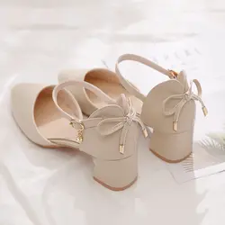 2023 zapatos de tacón medio con lazo para mujer, zapatos de dos piezas con hebilla, calzado con punta estrecha, zapatos elegantes de verano para mujer, color Beige albaricoque