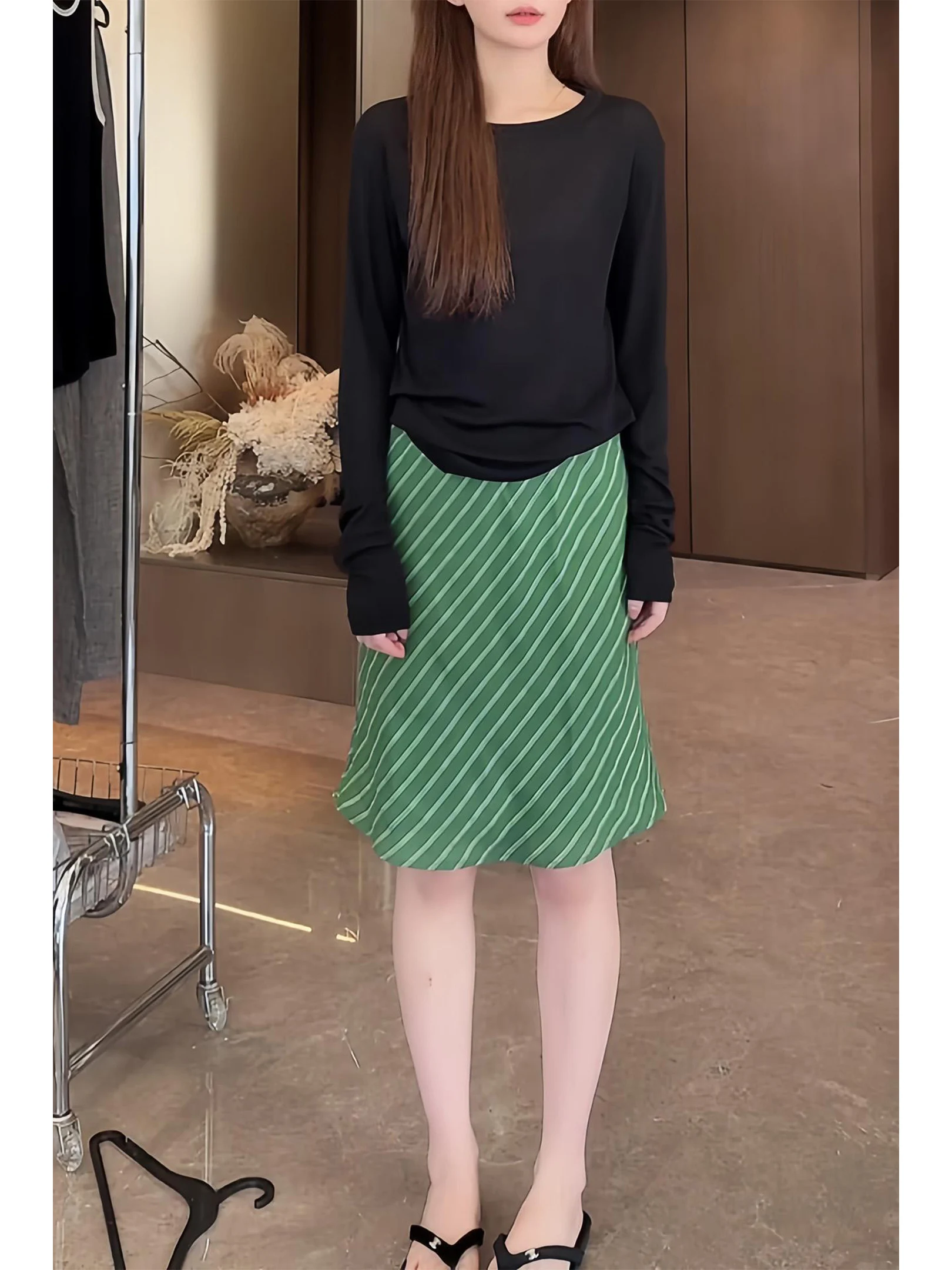 

Summer Stripe Long Sleeve T-Shirt And High Waist Skirt Set Women's Fashion Casual Outfit Lightweight Comfortable Two-Piece Set