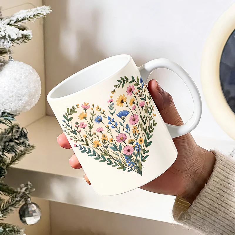 

11 oz Romantic Heart Wreath Ceramic Mug with Handle, Creative Coffee Cup, Insulated Milk Cup, Office Tea Cup, Fade-Resistant